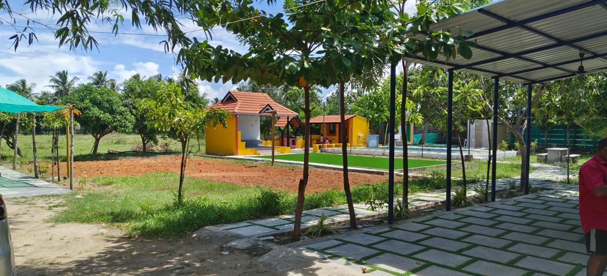 The Farm Crest, Ecr Kadallur Kūvattūr Buitenkant foto